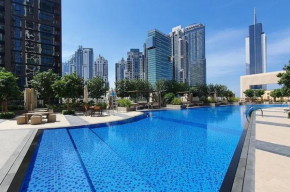 Downtown 1 Bed with City Views